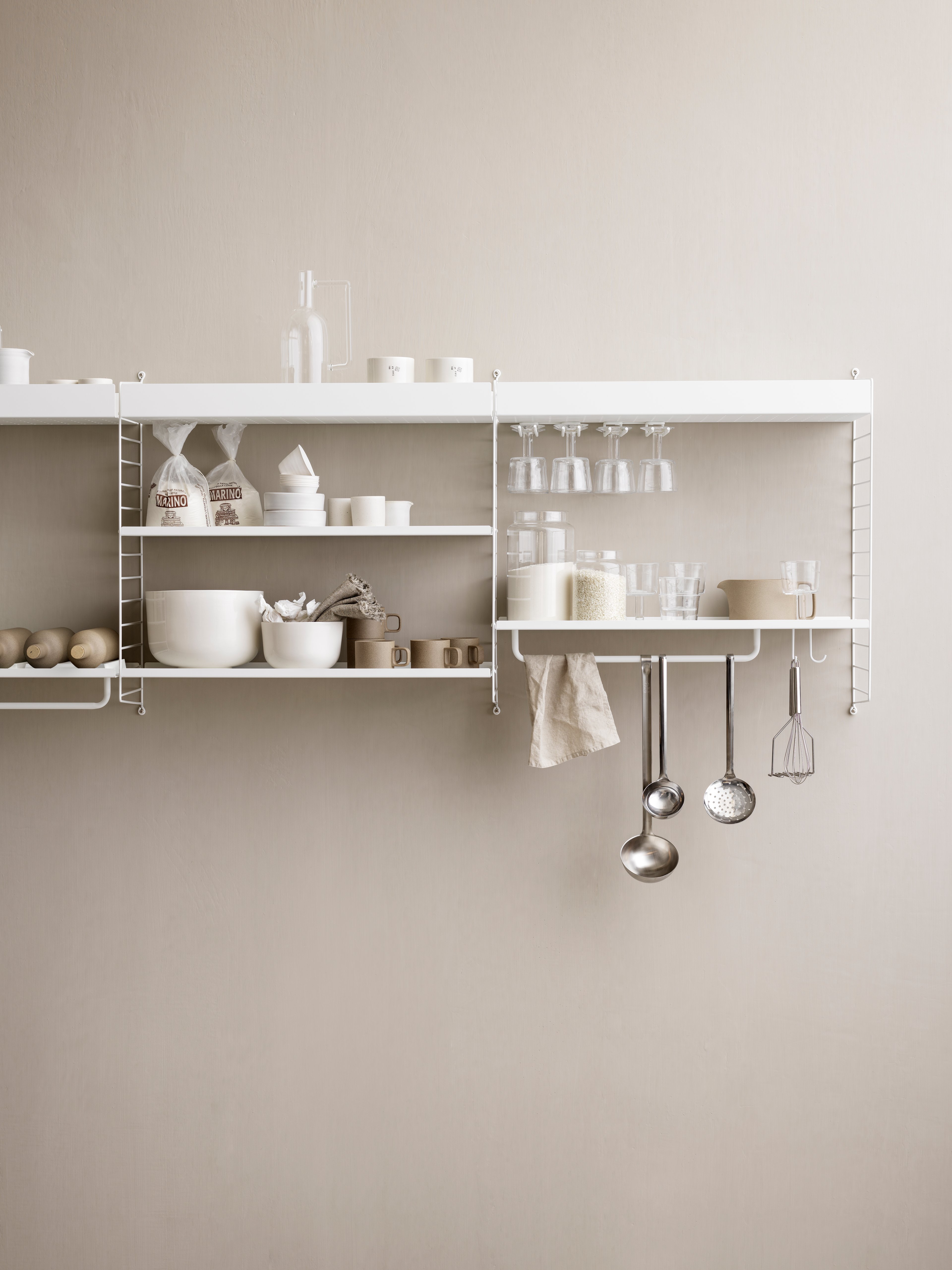 Metal shelves high w58 x d30 x h7 cm White