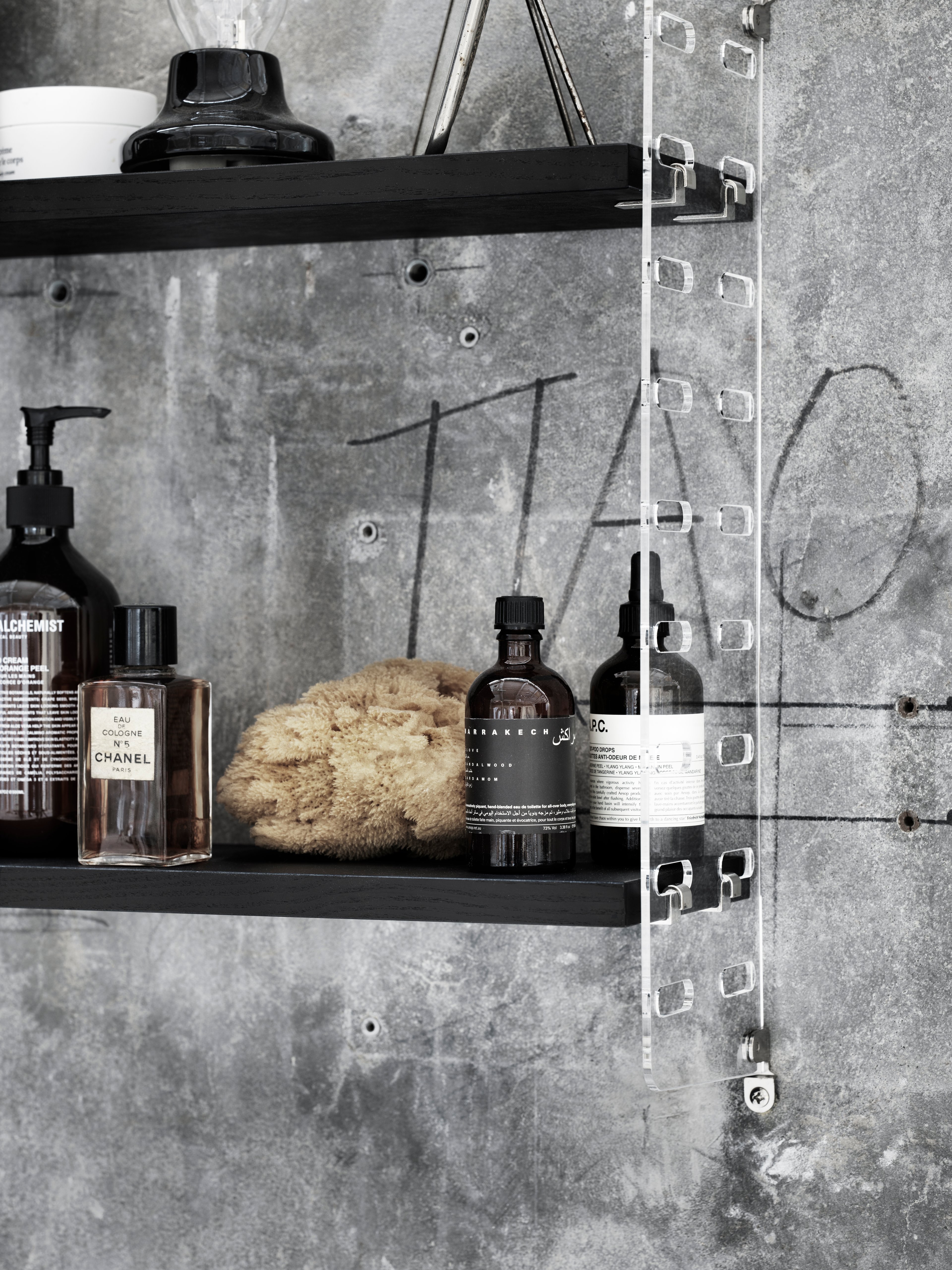 Metal Shelves Low