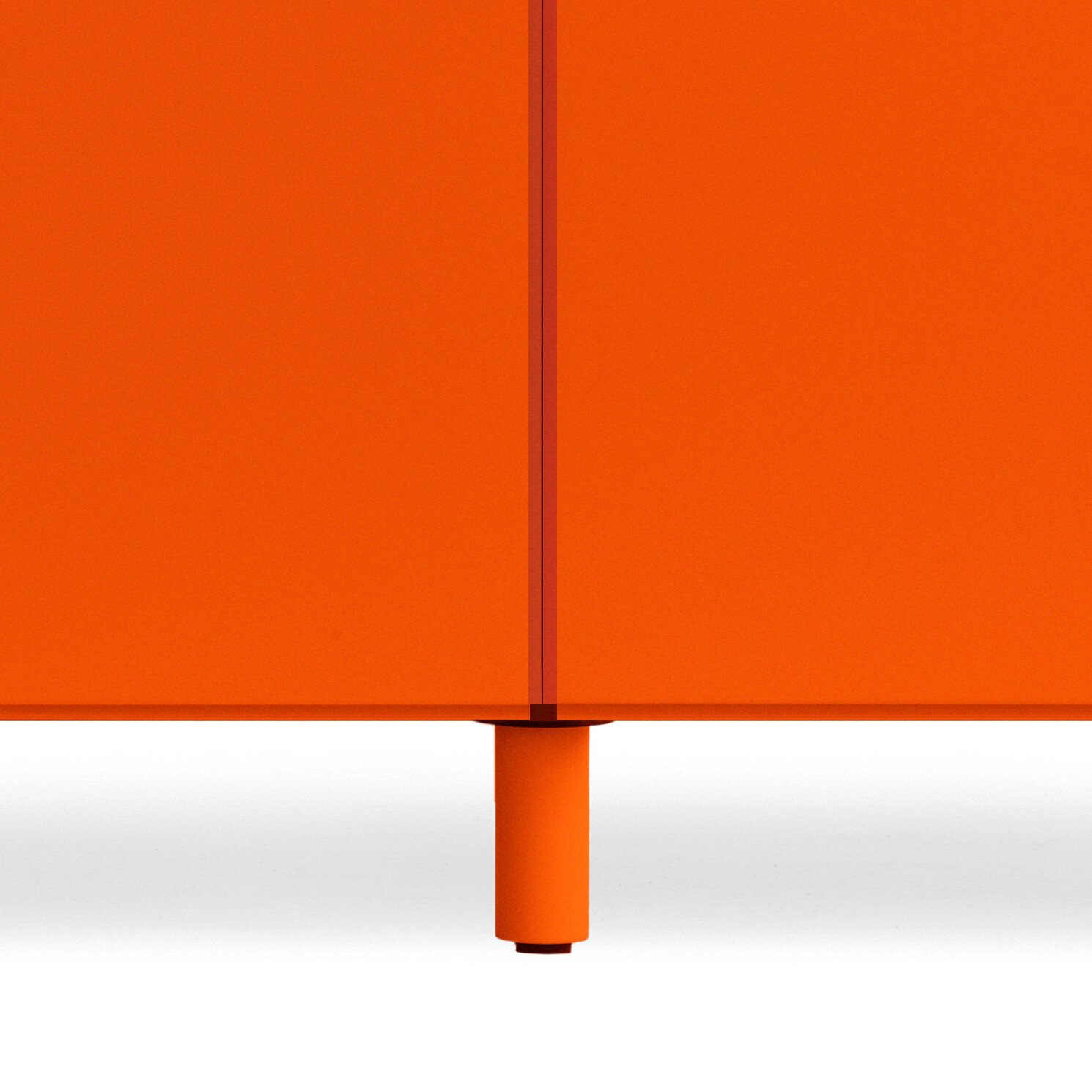 Low Chest of Drawer from Relief with four drawers. All units from Relief can easily be connected. With five colours and three sizes, you can create multiple unique Relief combinations. The back of Relief is as beautifully designed as the front, making placement creative and fun. The dimensions are w123 x d41 x h46.6 cm. Each drawer's inner dimensions are w54 x d36.3 x h17 cm. Relief is delivered unassembled.