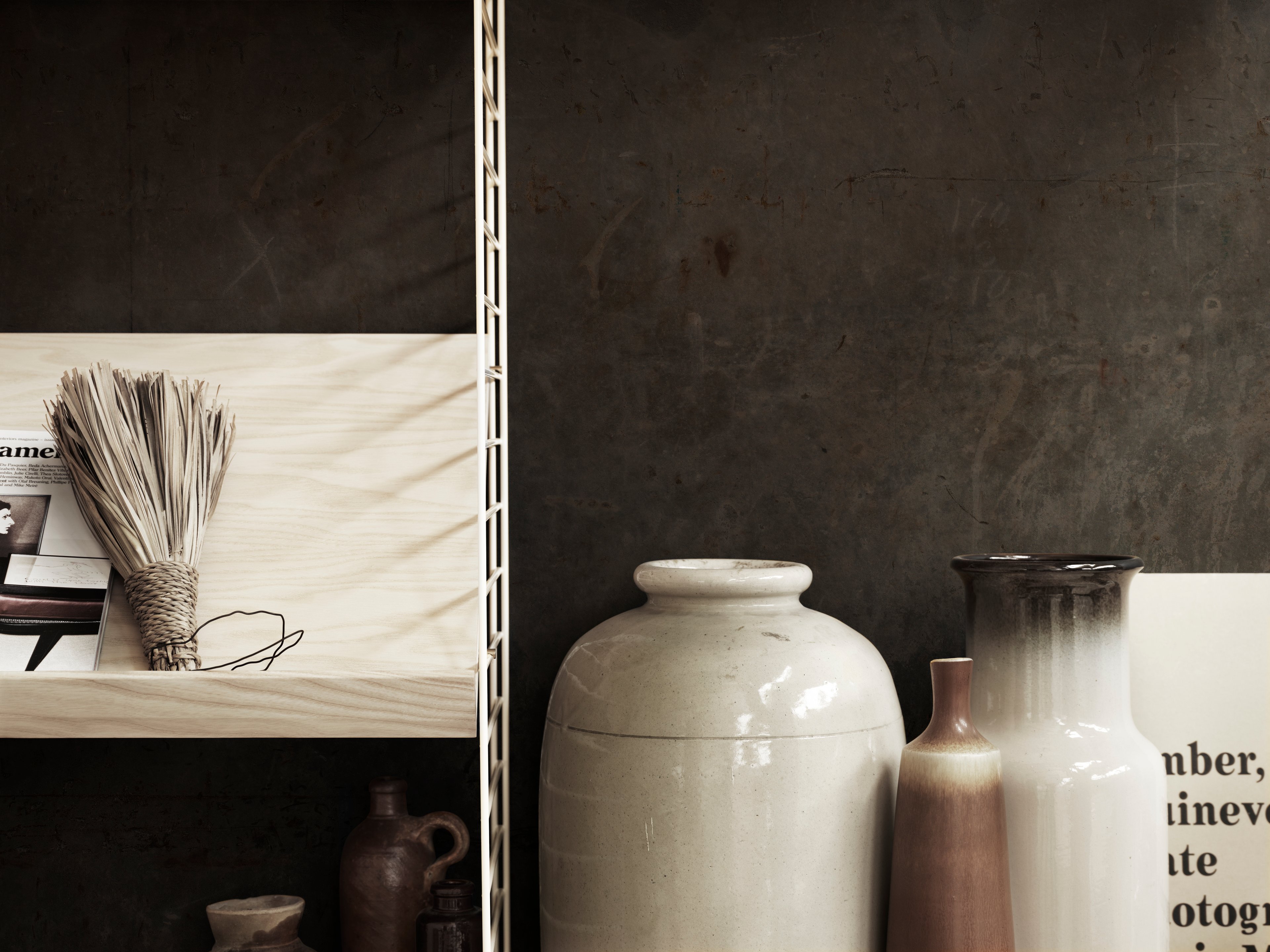 livingroom-magazineshelf-ash-closeup_landscape.jpg