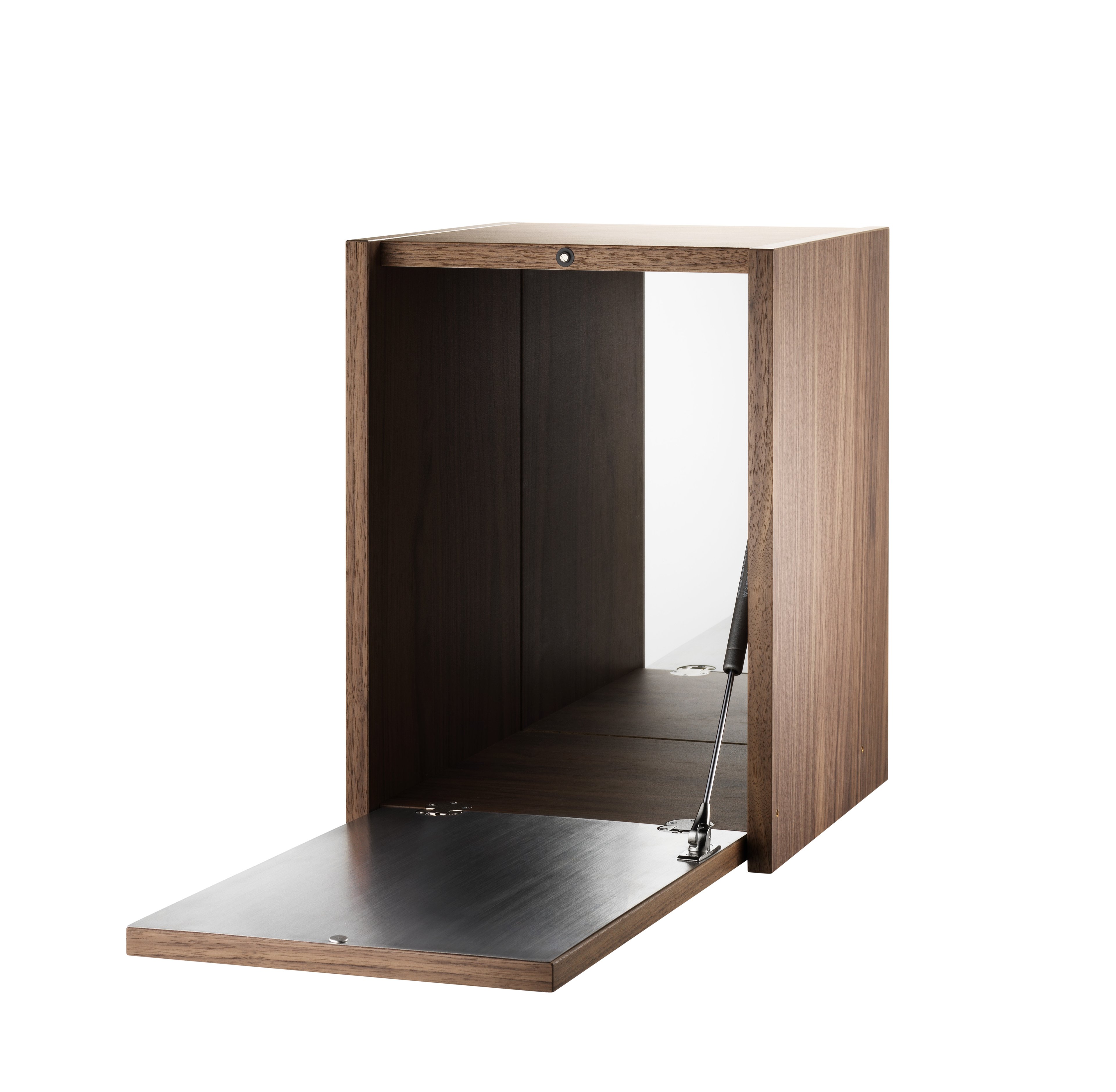 string_tinycabinet_open.jpg